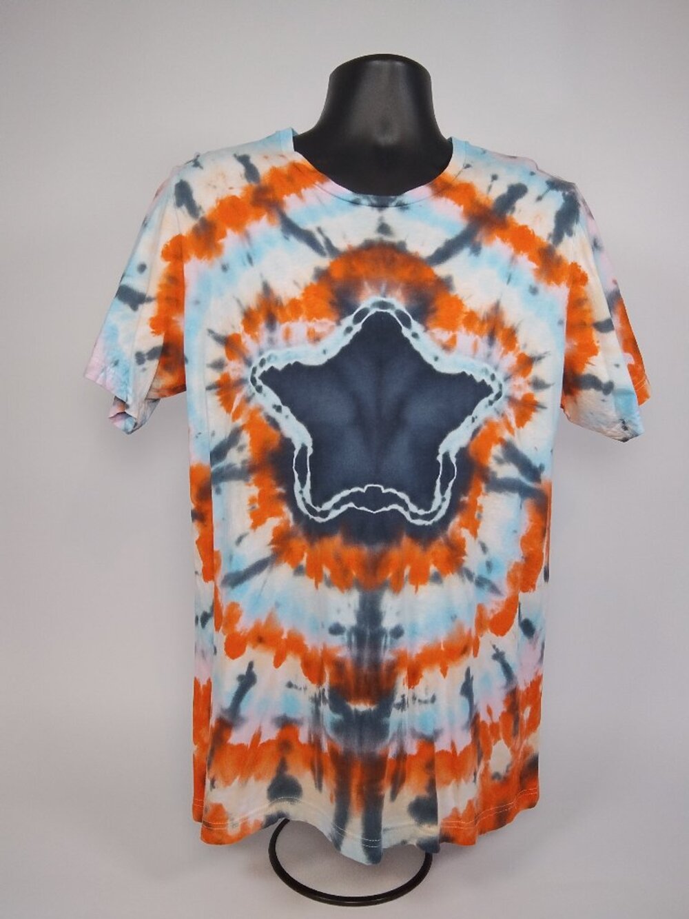 Large Unisex Bella-Canvas 3001C “Star” Liquid Dyed T-Shirt